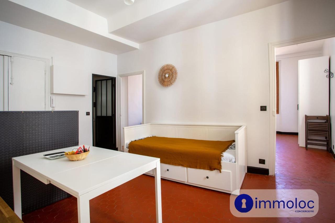 Air-conditioned In The Heart Of Old Appartement